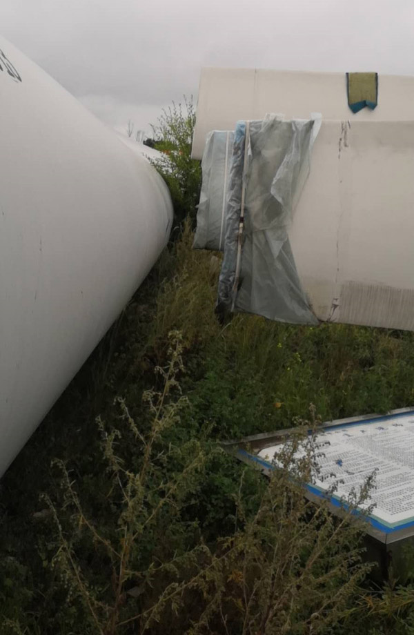 張北基地退役葉片、機(jī)艙處置現(xiàn)場